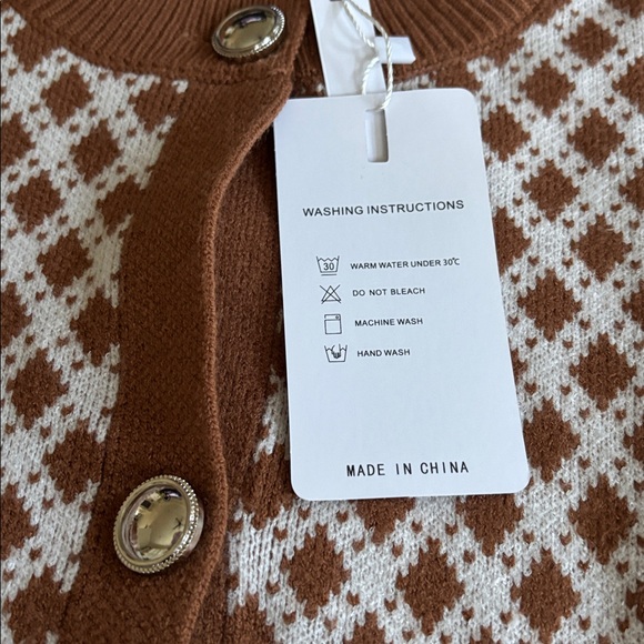 Crew neck cardigan new 🆕 - Picture 4 of 5